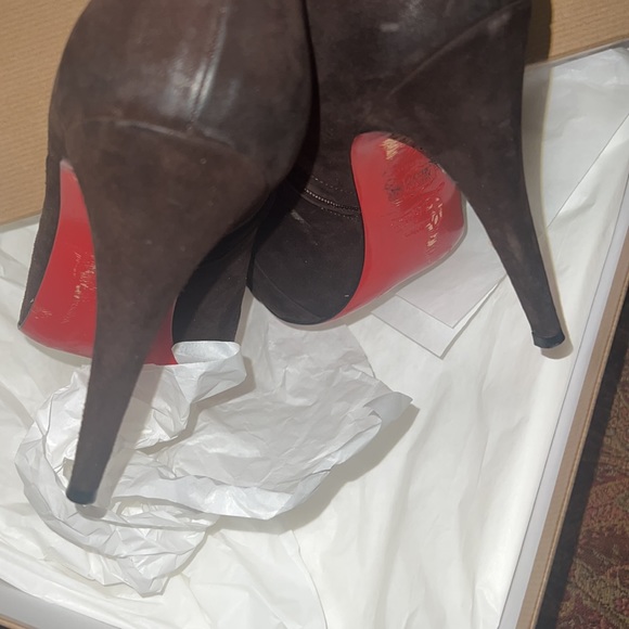 Authenticated Louboutin  booties - Picture 5 of 12